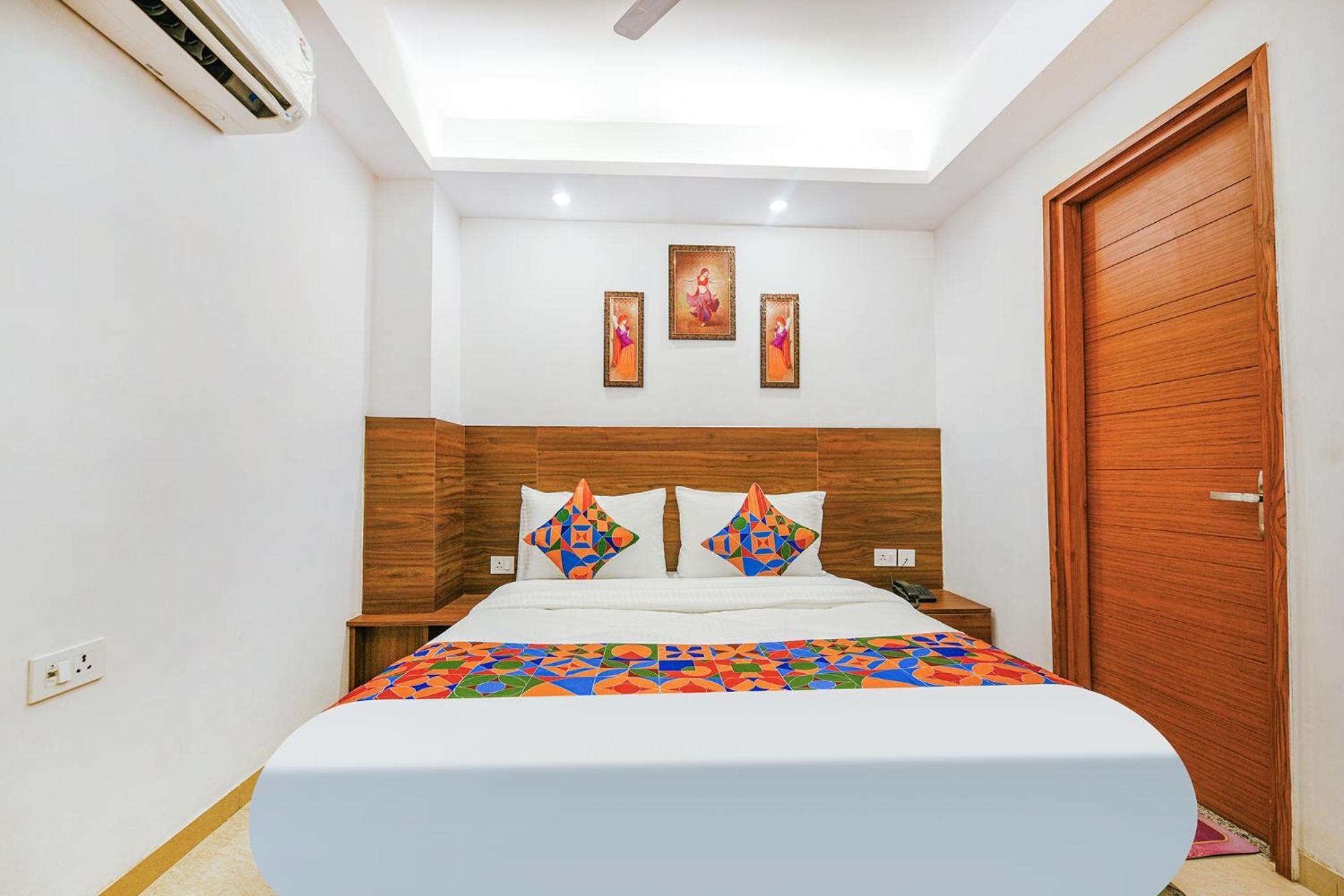 Fabhotel Sparkling - Nr Yashobhoomi Convention Centre 德里 外观 照片